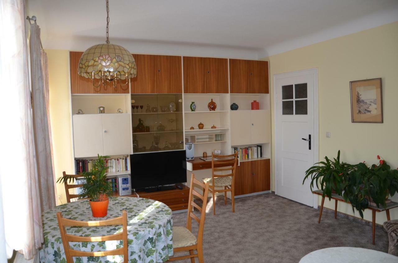 Ferienwohnungen In Dresda Esterno foto